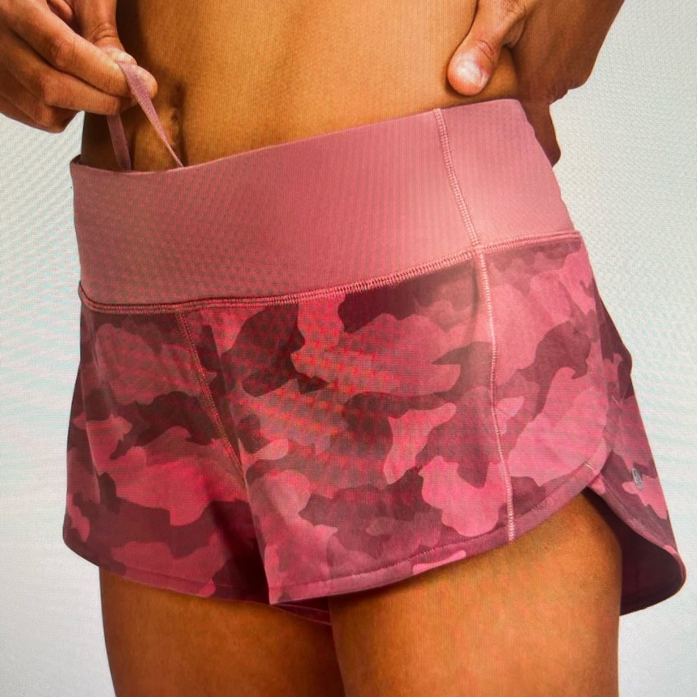 Lululemon Speed Up Low-Rise Short 2.5", Size 6, Camo Brier Rose / Spiced Chai - Picture 6 of 9